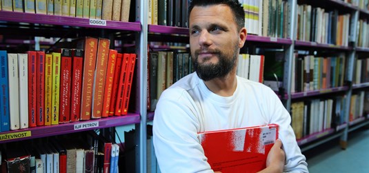 Prof. Nebojša Lujanović osnovao je prvi čitateljski klub na Studiju Komunikacija i mediji